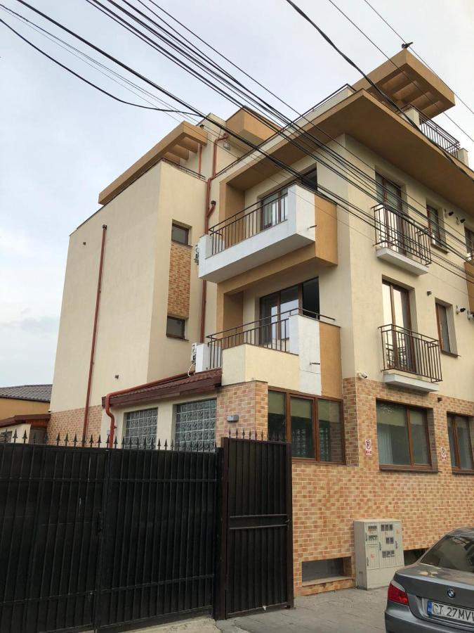 Violet Apartment-Brilliant Apartments 콘스탄차 외부 사진