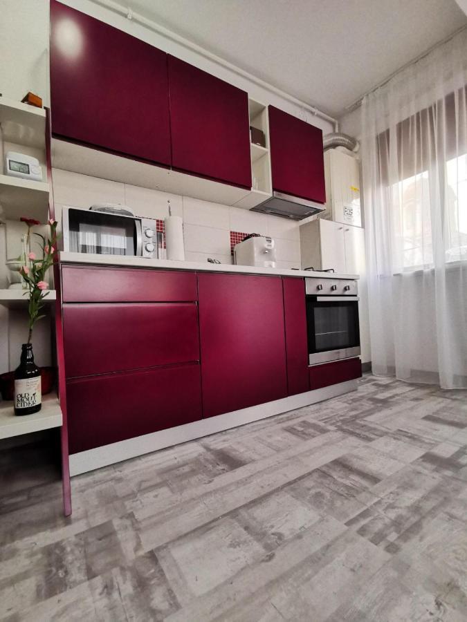 Violet Apartment-Brilliant Apartments 콘스탄차 외부 사진