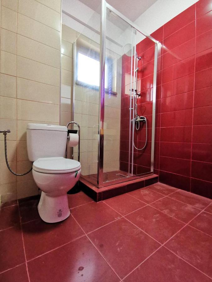 Violet Apartment-Brilliant Apartments 콘스탄차 외부 사진