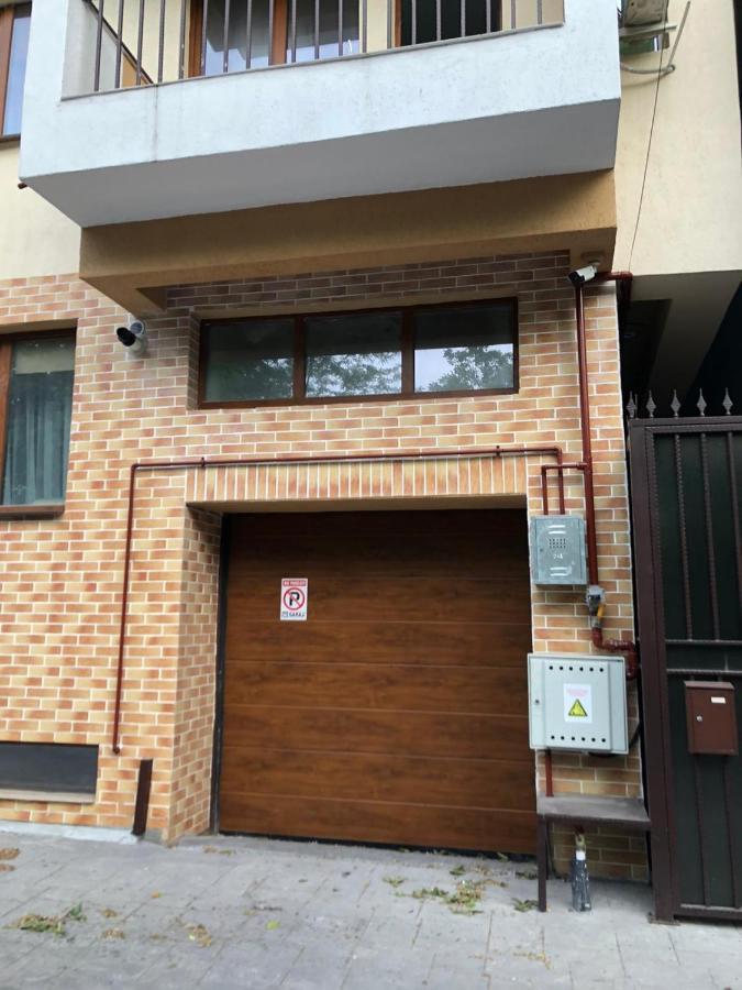 Violet Apartment-Brilliant Apartments 콘스탄차 외부 사진